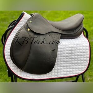 White/navy/red color PRI all purpose pad